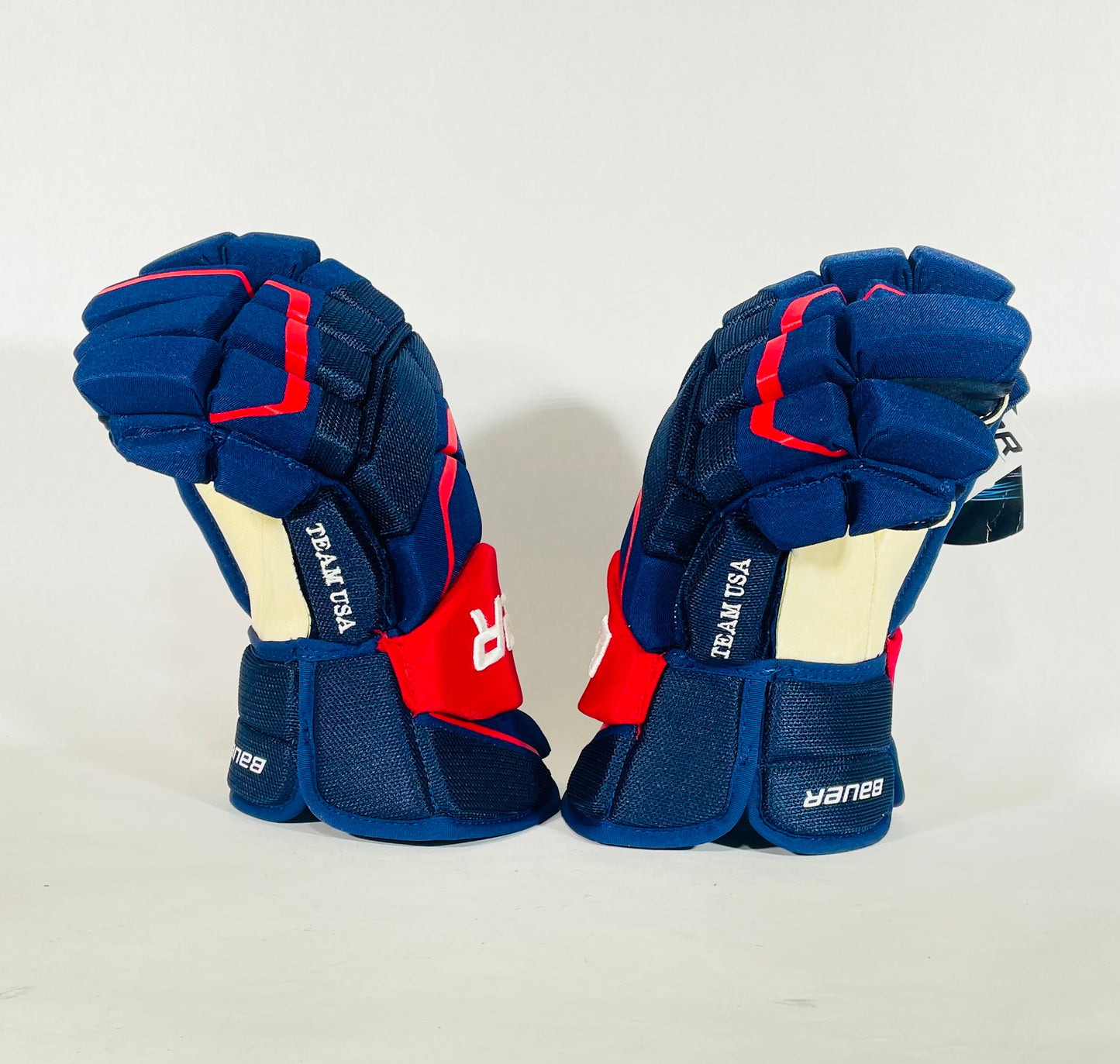 Team USA Bauer Supreme 2S Pro Gloves - 15"