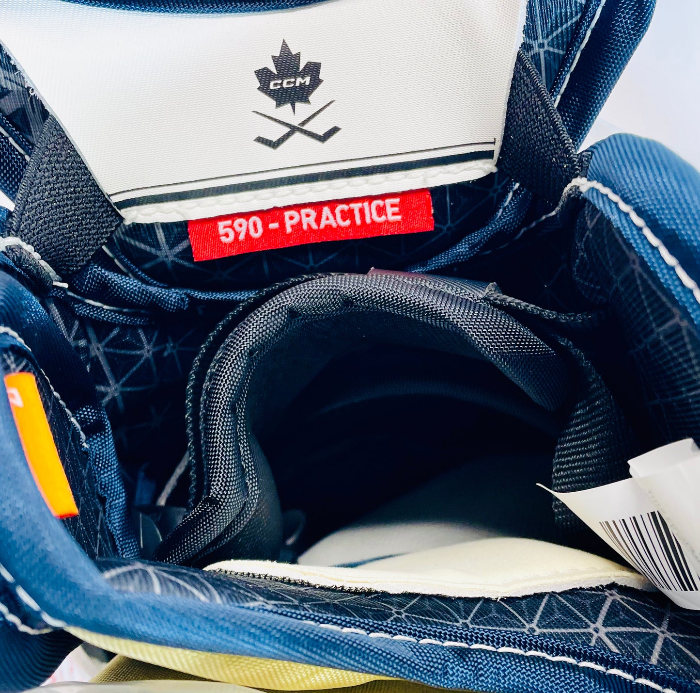 CCM Extreme Flex 6 Pro Stock Glove + Blocker Set - Regular - White,Navy,Gold