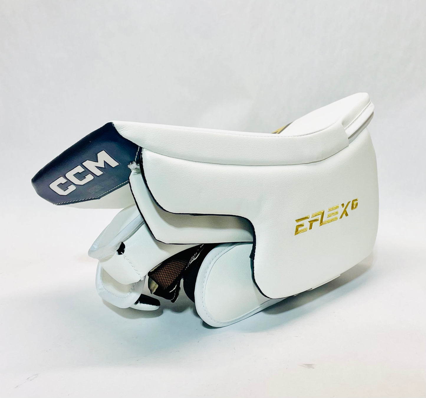 CCM Extreme Flex 6 Pro Stock Goalie Full Set - 35+1" White, Navy, Gold