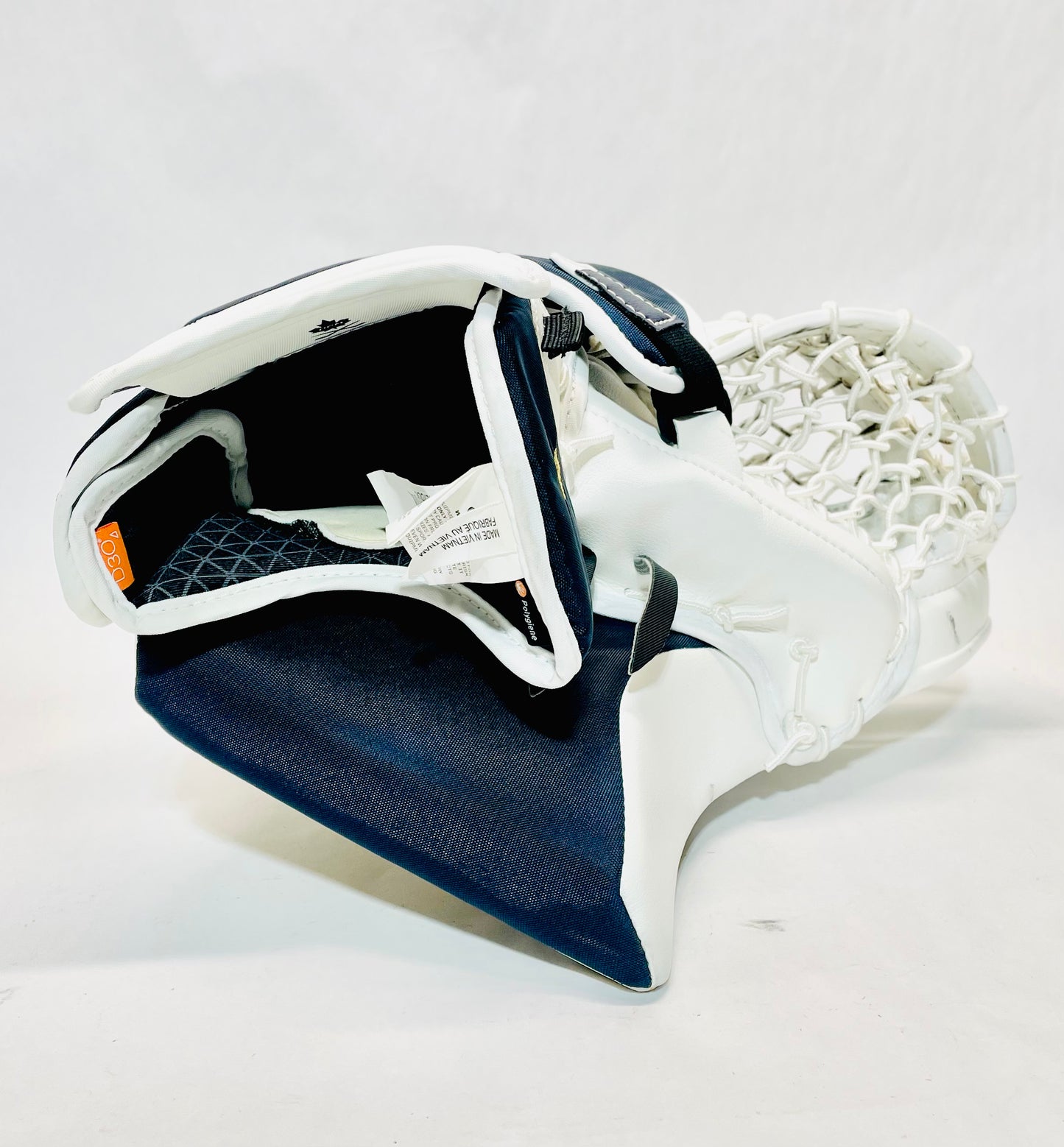 CCM Extreme Flex 6 Pro Stock Goalie Glove - White, Navy, Gold