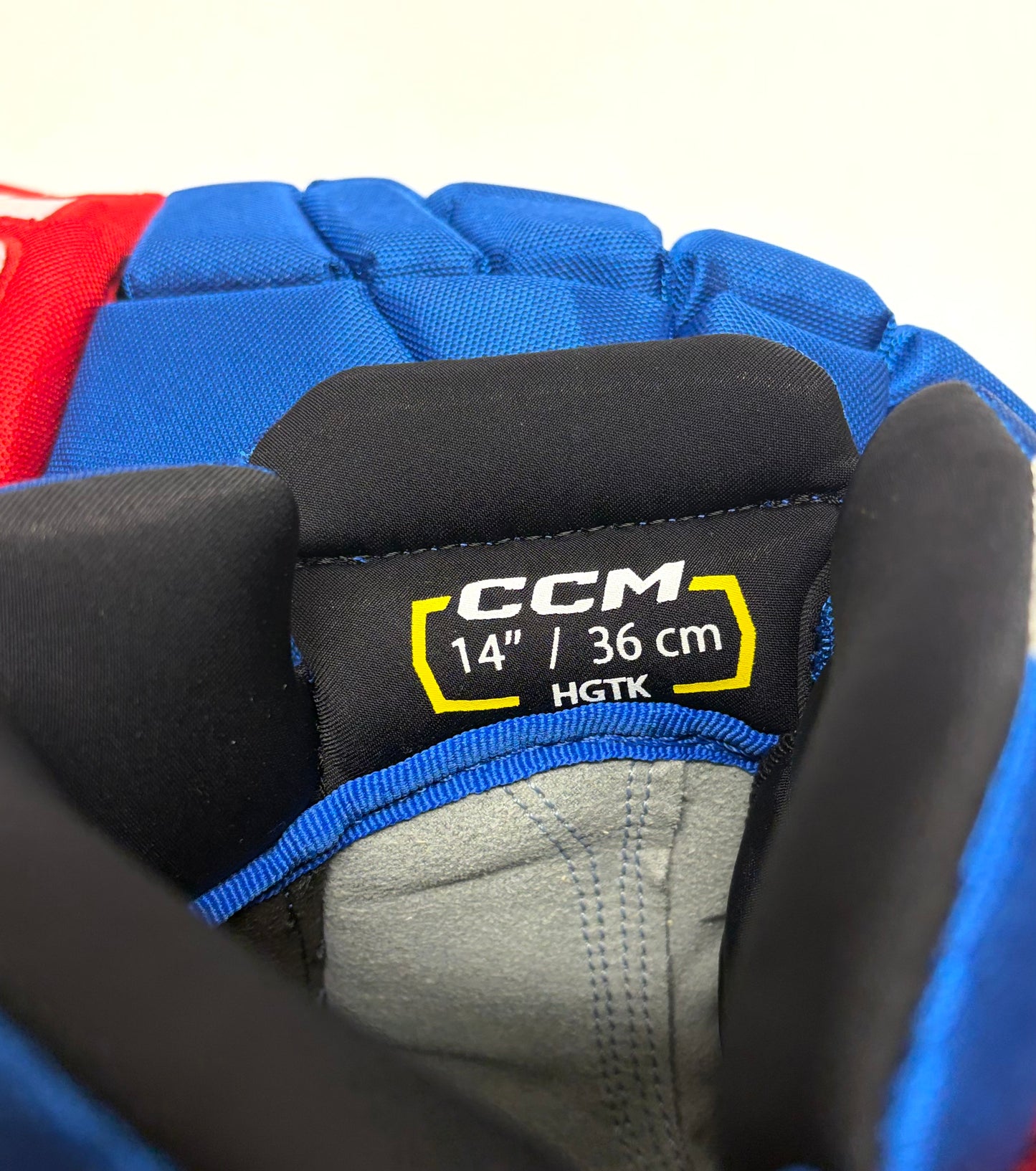 14" Team USA CCM HGTK Pro Stock Gloves - Shane Pinto