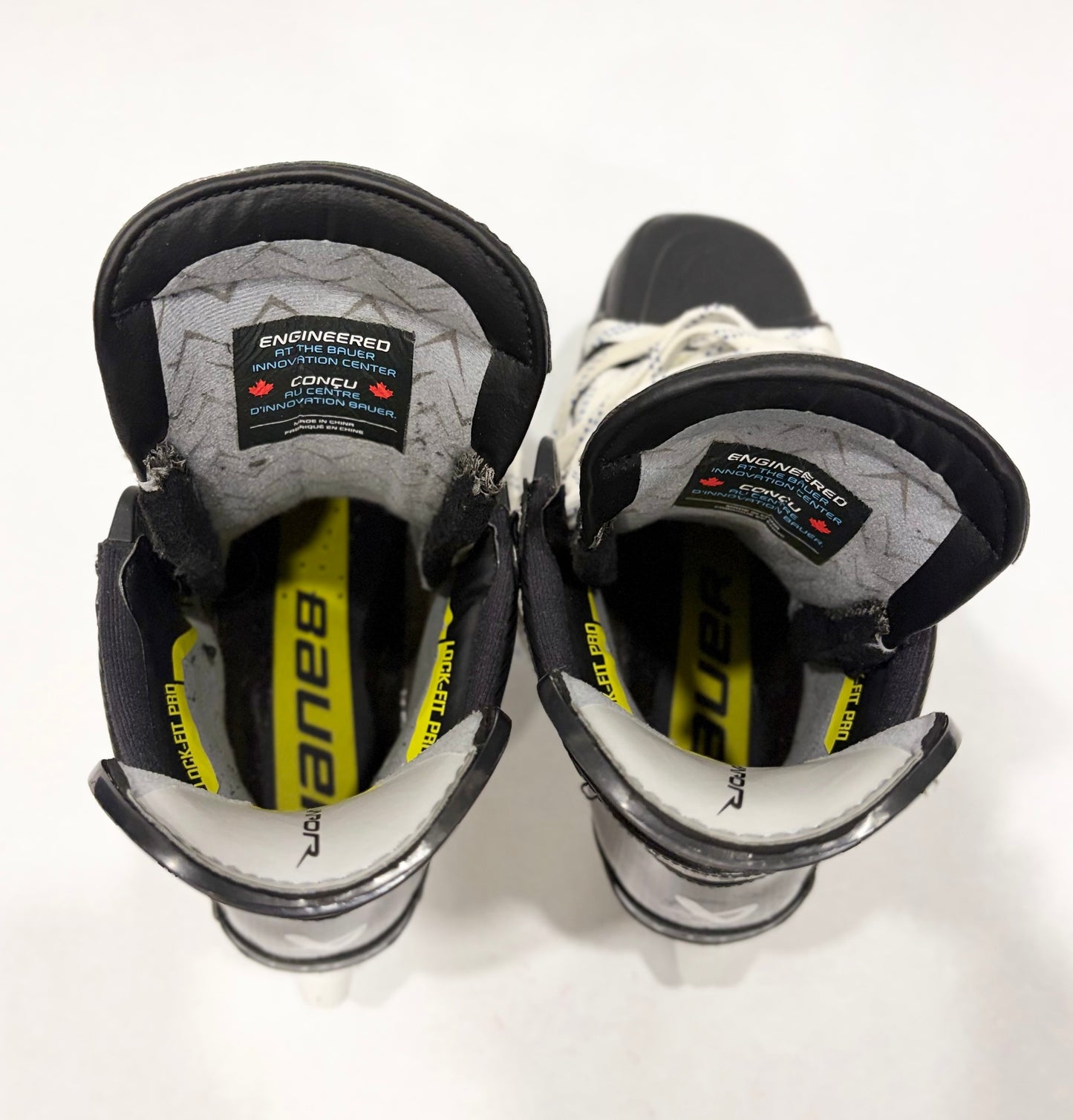 Bauer Vapor Hyperlite 2 (black) Pro Stock Skates - Size 8