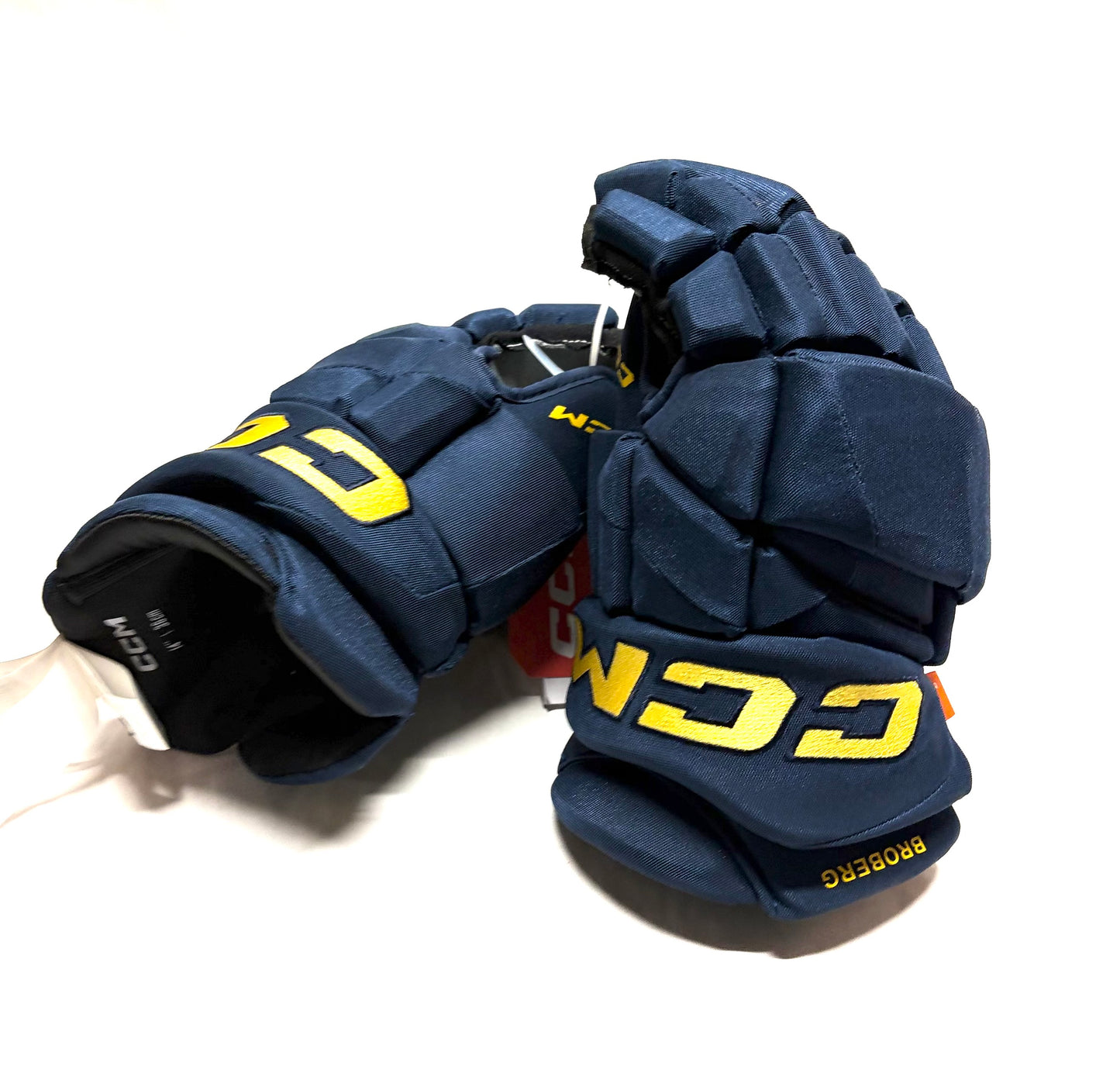 14" Filip Broberg Team Sweden 4-Nations CCM Jetspeed (HGPJSPP) Pro Stock Gloves (Copy)