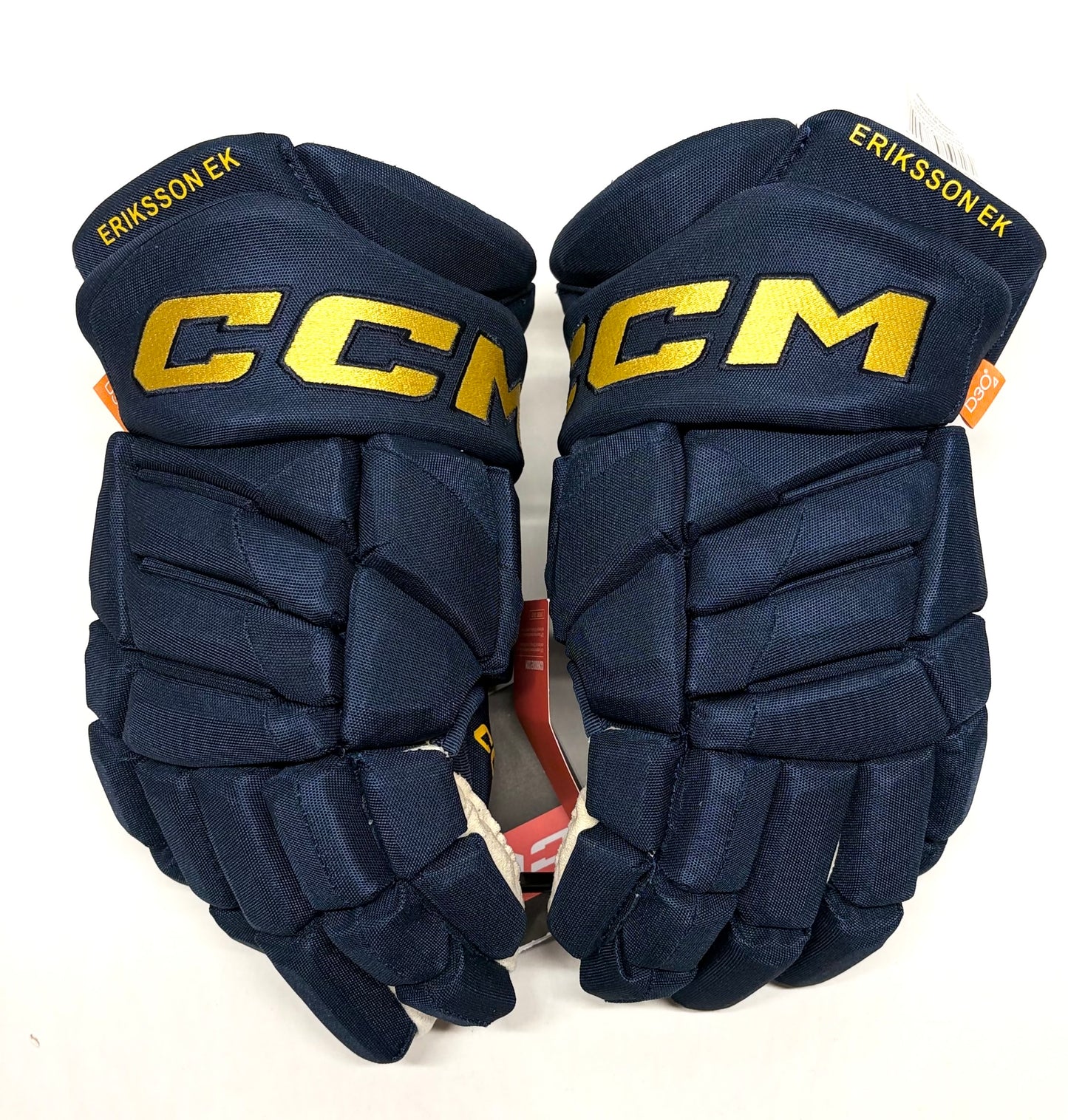 14" Joel Ericksson Ek Team Sweden 4-Nations CCM Jetspeed (HGPJS) Pro Stock Gloves