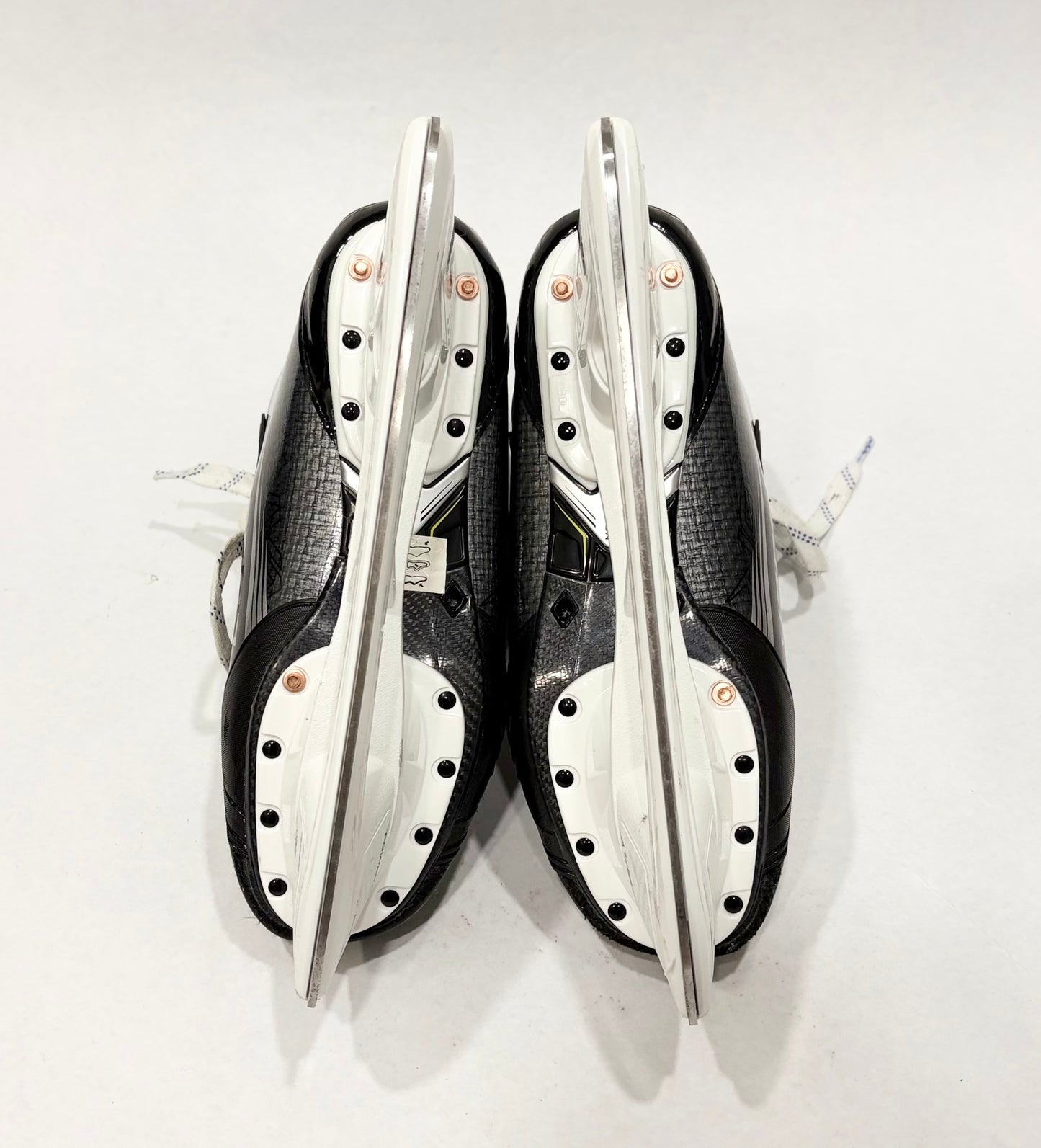 Bauer Vapor Hyperlite 2 (black) Pro Stock Skates - Size 8