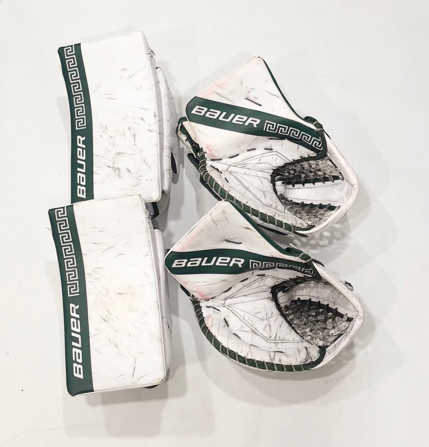 Bauer Supreme Shadow (pads) and Vapor (gloves/blockers) Full Set - Large (35+1”) - White and Green