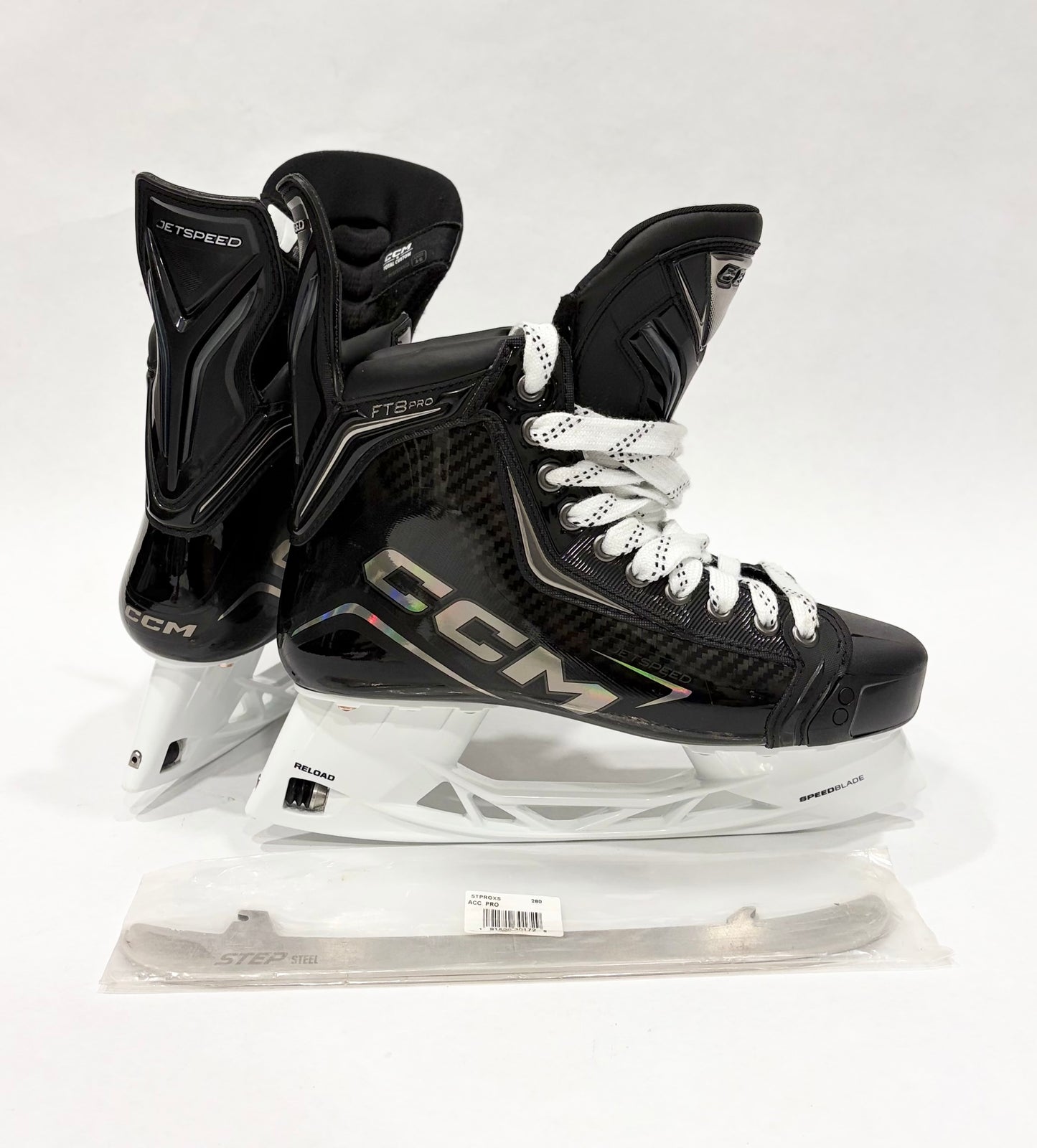 CCM Jetspeed FT8 Pro (Pro Stock) Skates - Size 8R (+ extra pair of CCM XS holders)